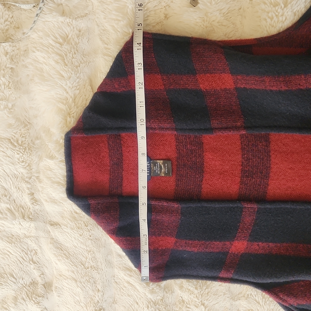 Hayes Plaid Sleeveles Long Vest one size - Picture 5 of 11